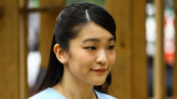 Japanese Princess Turns Down $1.3M Royal Pay-Out To Marry Former Classmate