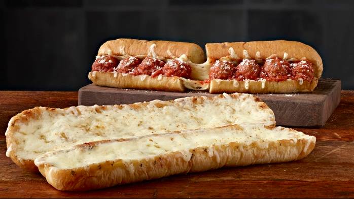 Subway Launches Ultimate Cheesy Garlic Bread In US And It Looks Immense