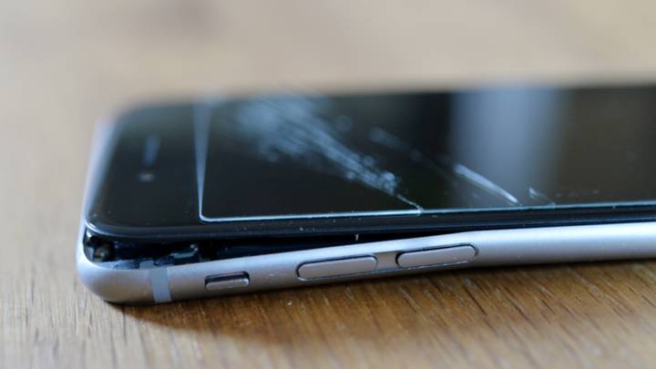 Apple Is Working On A 'Self-Healing' Screen That Repairs Scratches On Devices