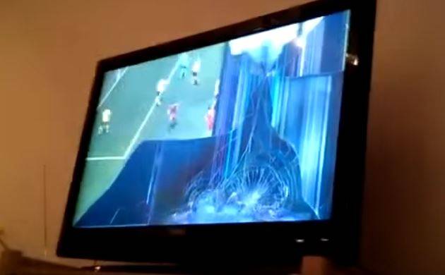 Rage Quitting FIFA Is The Worst, But It's So Funny To Watch - LADbible