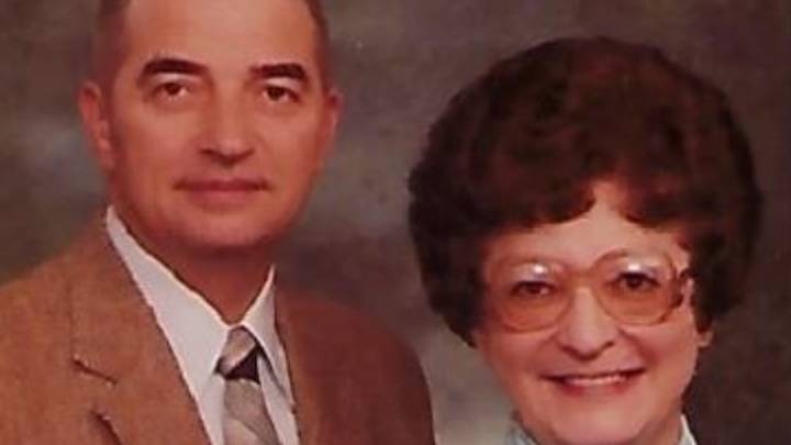 ​Couple Die Minutes Apart, Side By Side, After 70 Years Of Marriage