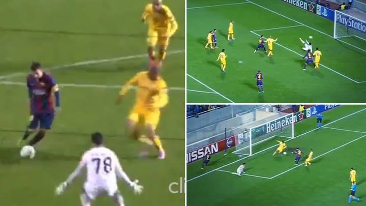 Messi scores brace with his right foot for the first time since 2015