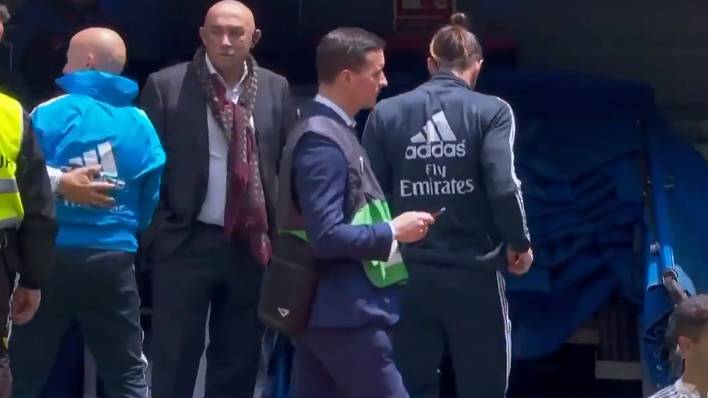 Gareth Bale Heads Straight Down The Tunnel After Being Unused Sub In Final Real Madrid Game