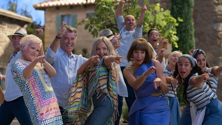 Mamma mia 2 on 2025 netflix