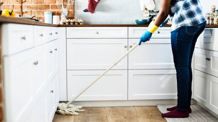 Mum Rips Into Husbands Who Expect Their Wives To Do All The Housework