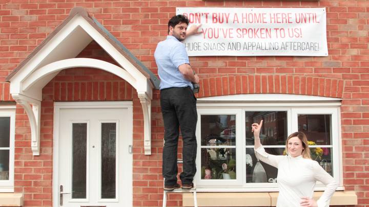 Couple Warn People About Dodgy New Houses In The Best Way