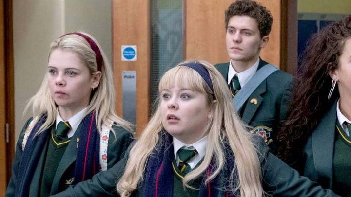 Derry girls season 2 2025 netflix