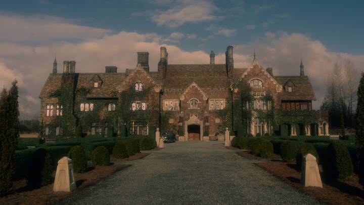 The Haunting Of Bly Manor Fans Will Love Netflix's New Horror Series Midnight Mass