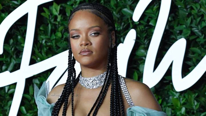 People Are Defending Rihanna After Trolls Criticise Her For Being 33 With No Kids