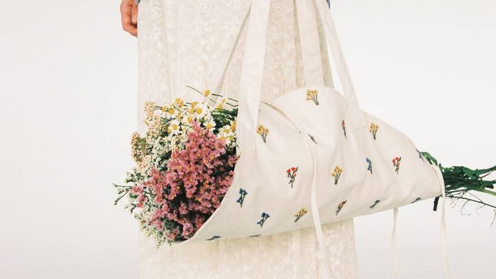 People Are Kicking Off Over Zara's £20 'Flower Bag'