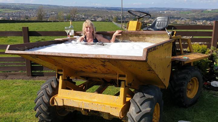 Couple Turn Dumpster Truck Into A Makeshift Hot Tub