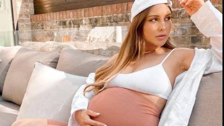 Louise Thompson Shocked As Instagram Removes 'Offensive' Pregnancy Photo