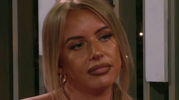 Mocking Love Island's Faye Winter For Her Lipstick Choice Is Bullying - And It Needs To Stop