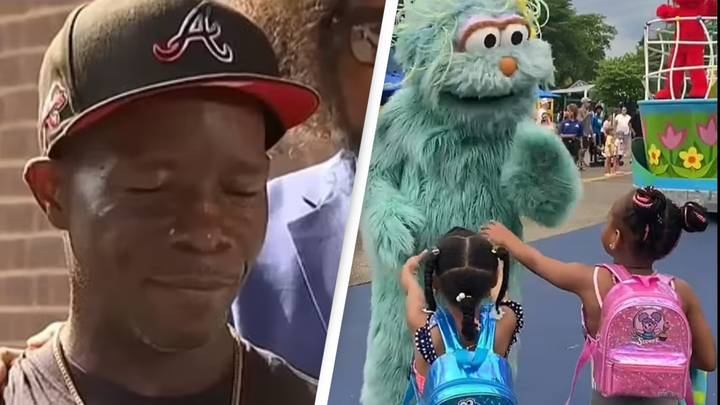Family Suing Theme Park For $25 Million For Alleged Racial Discrimination After Sesame Street Character 'Snubs' Them