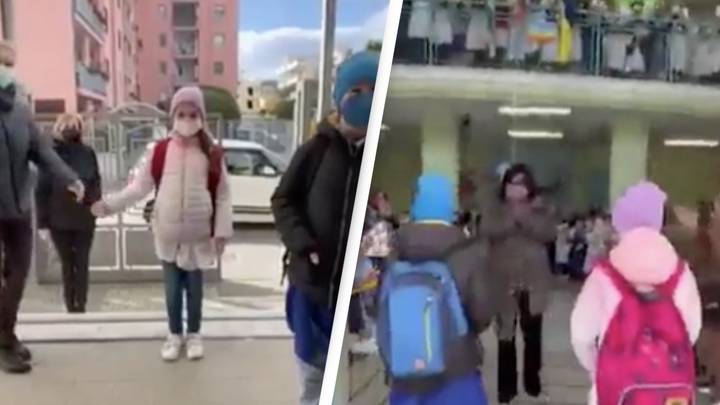 Heartwarming Moment Ukrainian Refugees Are Welcomed Into Their New School