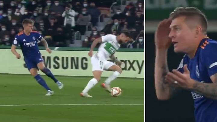 Toni Kroos Given One Of The Strangest Yellow Cards In Years For 'Ghost' Foul vs Elche