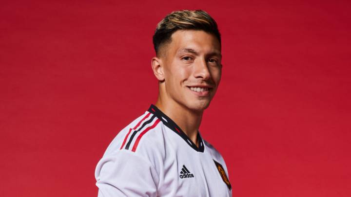 Should Erik ten Hag play this Manchester United player in midfield against Brentford?