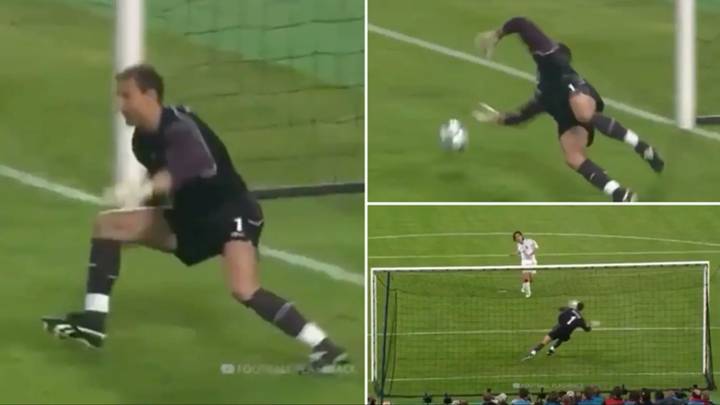 Fans Blown Away By How Far Jerzy Dudek Was Off His Line In Liverpool vs AC Milan Shootout
