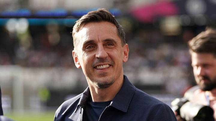 "A handful" - "A menace" - Gary Neville heaps praise on expensive Liverpool player