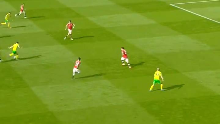 Shocking Manchester United Defending Allows Teemu Pukki To Fire Norwich Level At Old Trafford