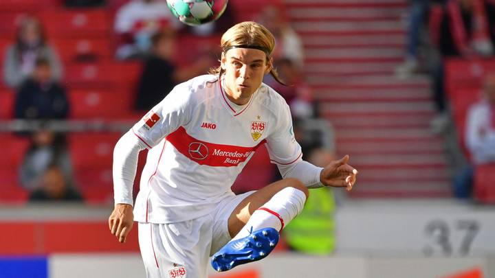 Manchester City told how much they will need to pay to sign VfB Stuttgart's Borna Sosa