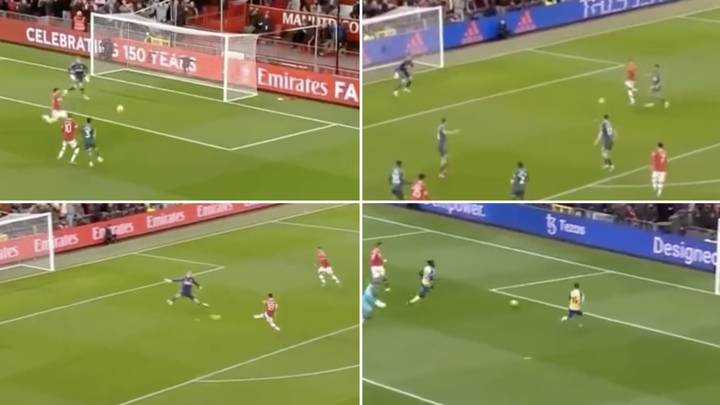 Compilation Of Manchester United's Missed Chances Shows Current Issues