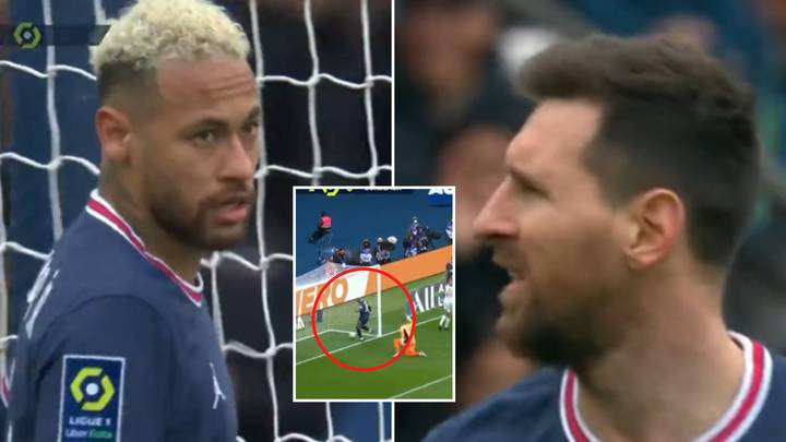 Neymar Scores For PSG But Is Booed By Fans, Lionel Messi's Telling Reaction Captured