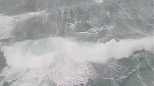 Lighthouse Keeper Records Scary Footage Of Storm Barra Out At Sea