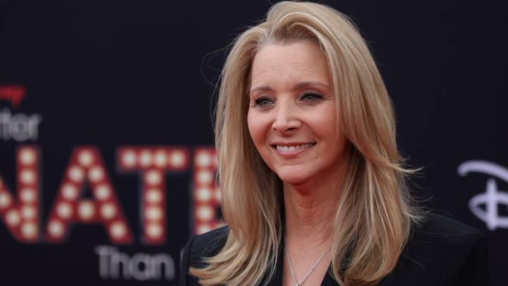 What is Lisa Kudrow’s net worth in 2022?