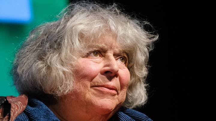 What is Miriam Margolyes' net worth in 2022?