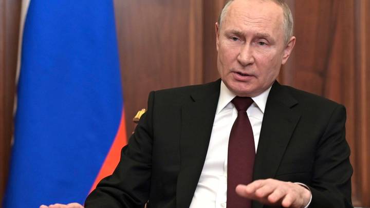 Russian President Vladimir Putin Puts Nuclear Deterrent Forces 'On Alert' Amid Tensions With West Over Ukraine Invasion