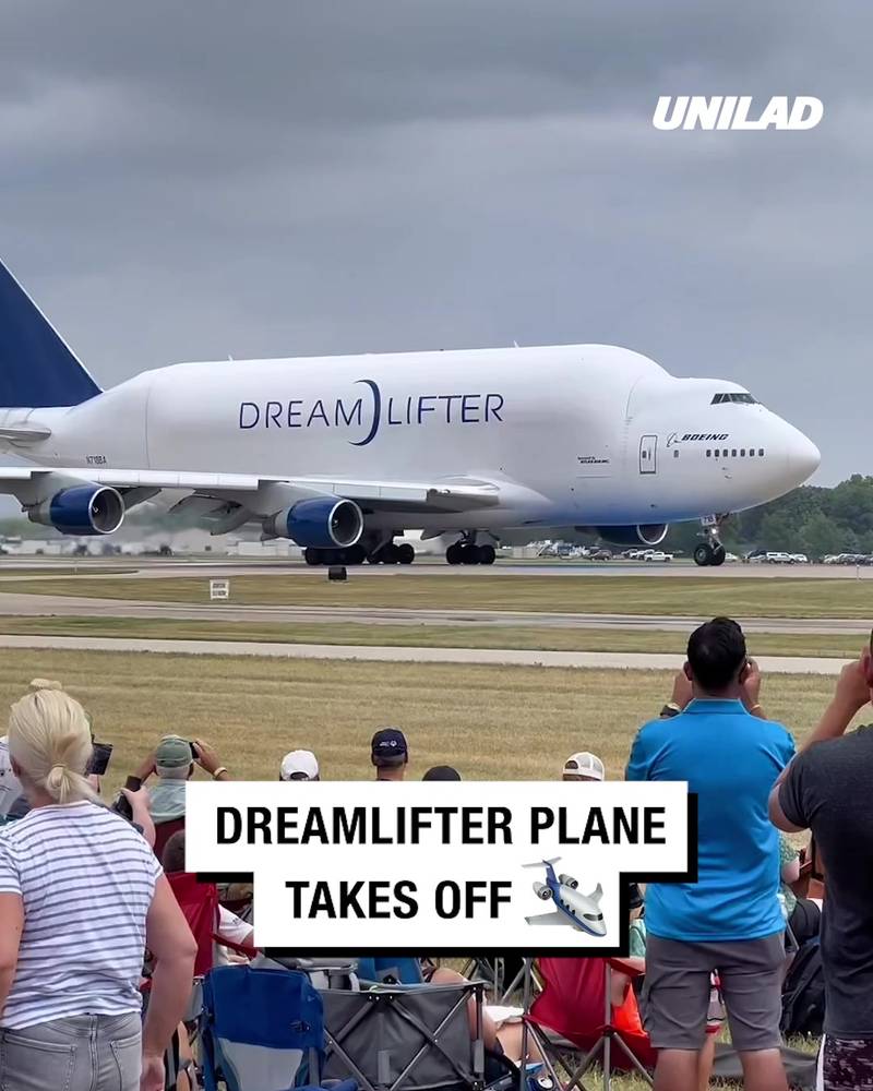 Unique Dreamlifter plane takes off