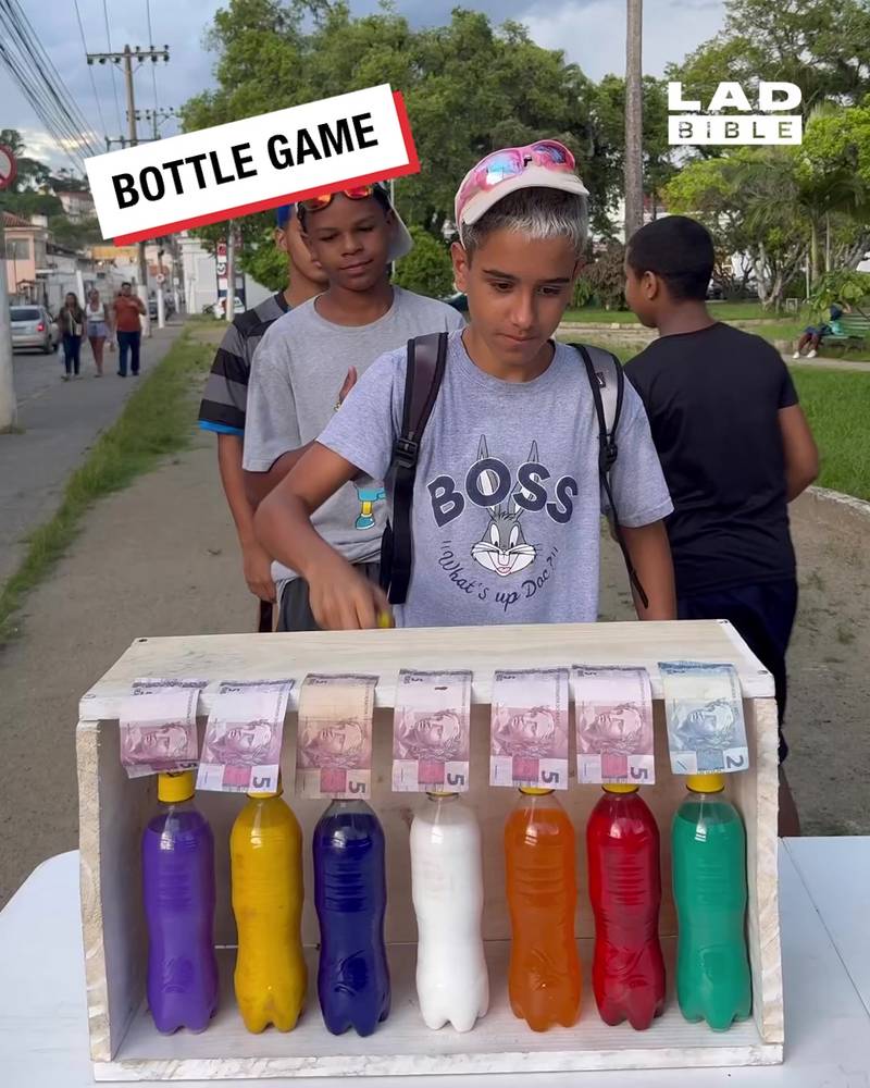 Bottle roulette game