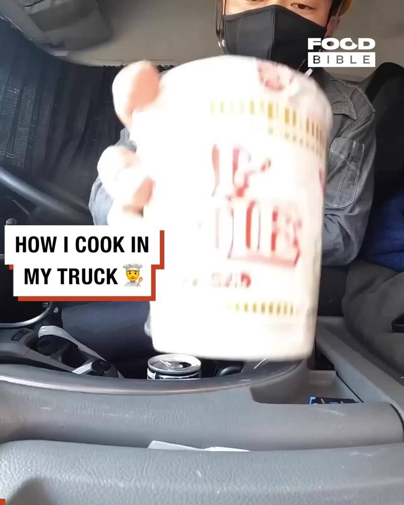 How I Cook In My Truck 🚚🍜