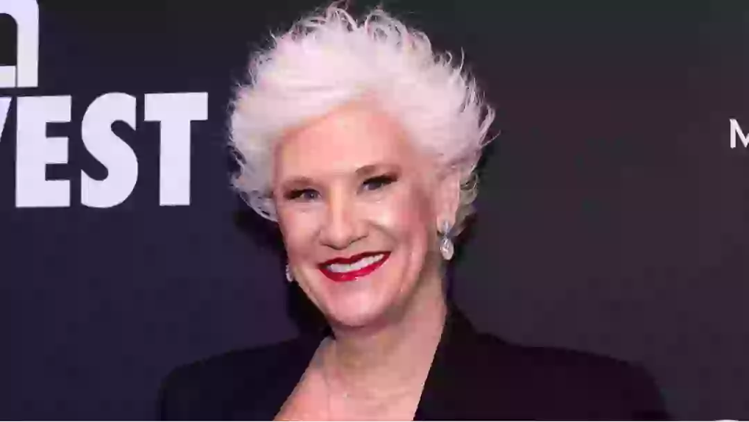 Christina Applegate reveals the tiny MS symptom she experienced that ...