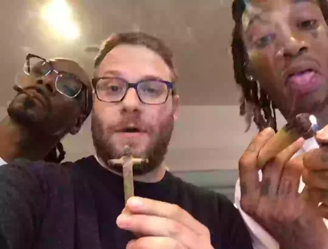 Set Rogan Weed Seth Rogen answers one big question of why people buy weed from dealers ...