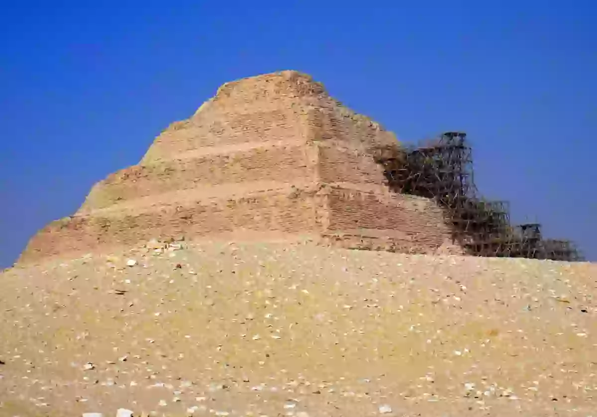 Egyptian pyramids were likely built using this incredibly clever machine