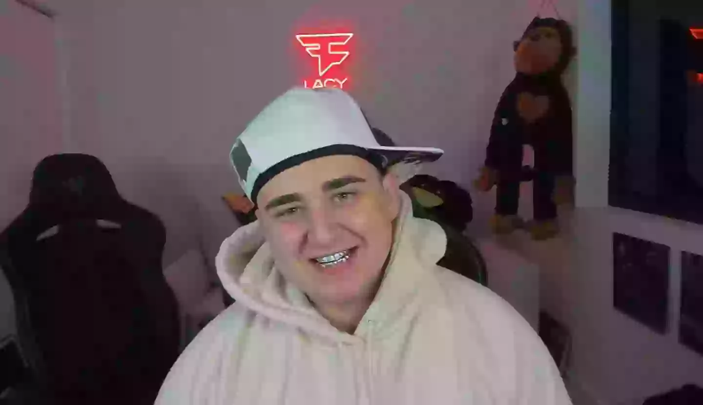 Twitch streamer who had missing 17-year-old boy randomly appear on his ...