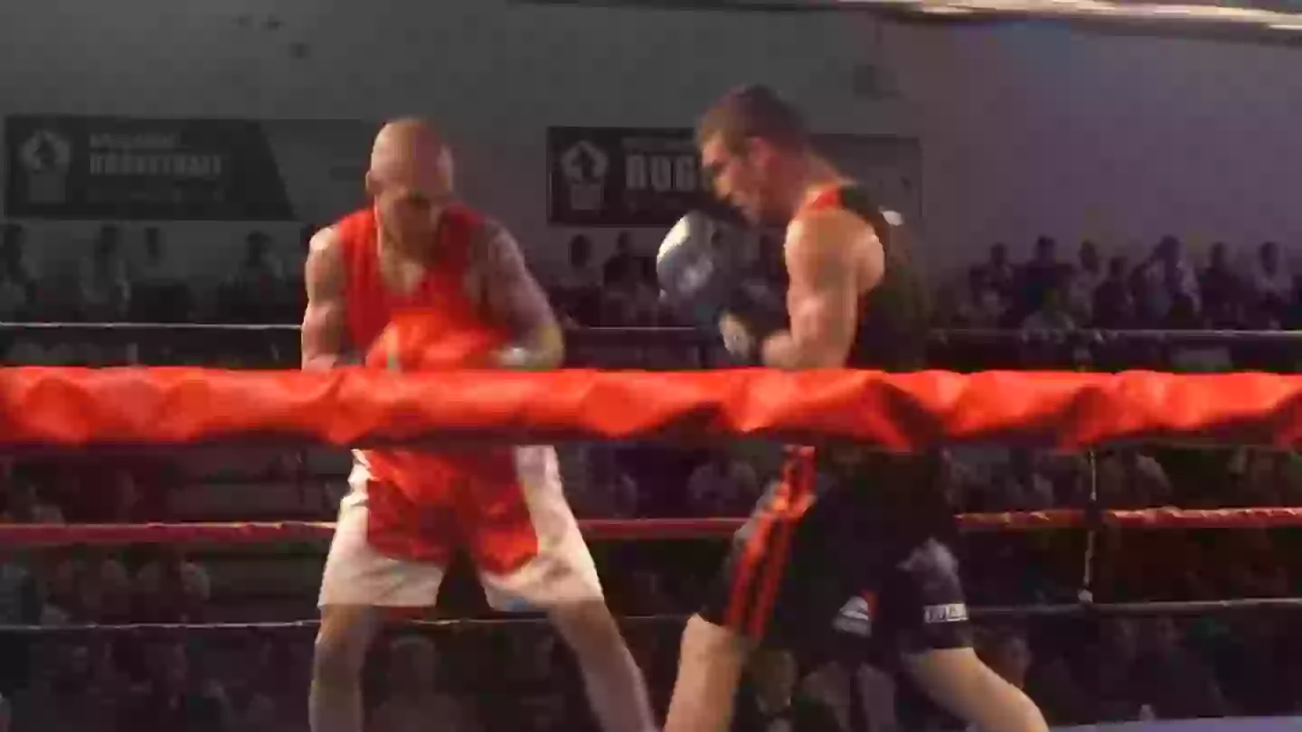 The tragic story of forgotten 1990s boxer who had more knockout power ...