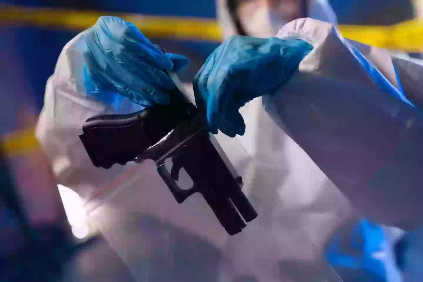 Man dies after taking a loaded gun into an MRI scan