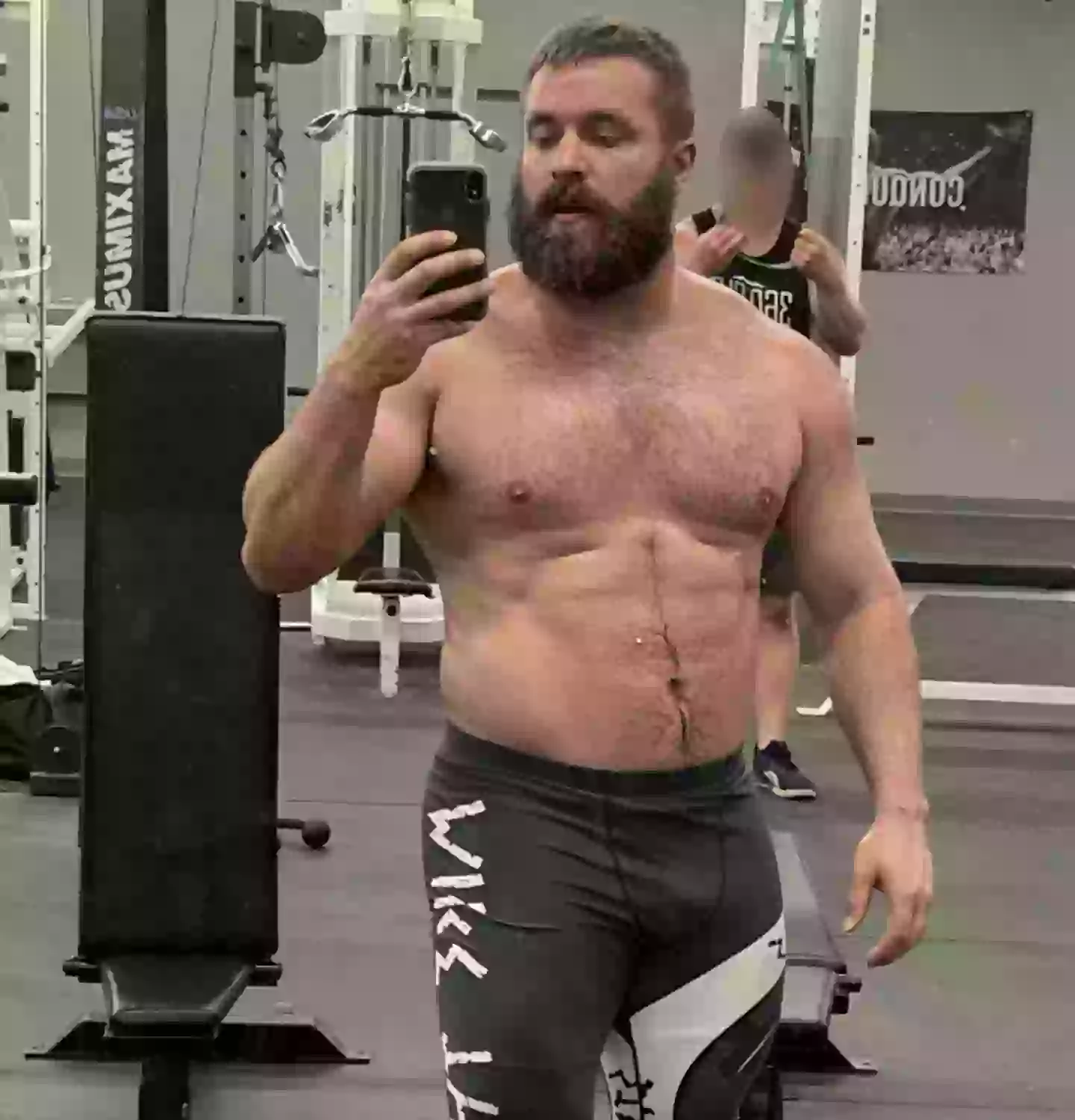 World’s strongest man competitor from the US ‘nearly dies’ from ...