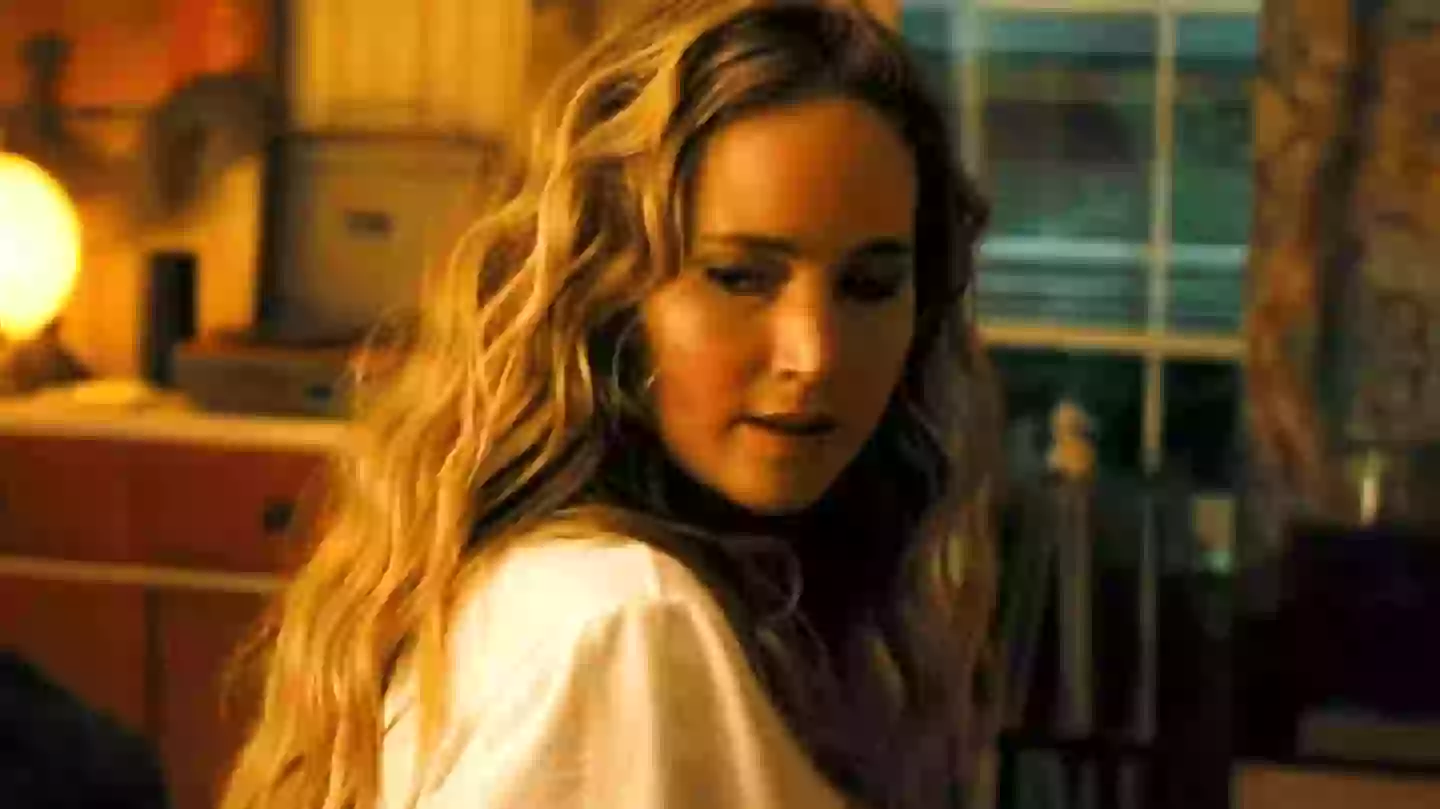 Jennifer Lawrence Agreed To First Time Fully Nude Scene On Screen In jennifer-lawrence-agreed-to-first-time-fully-nude-scene-on-screen-in