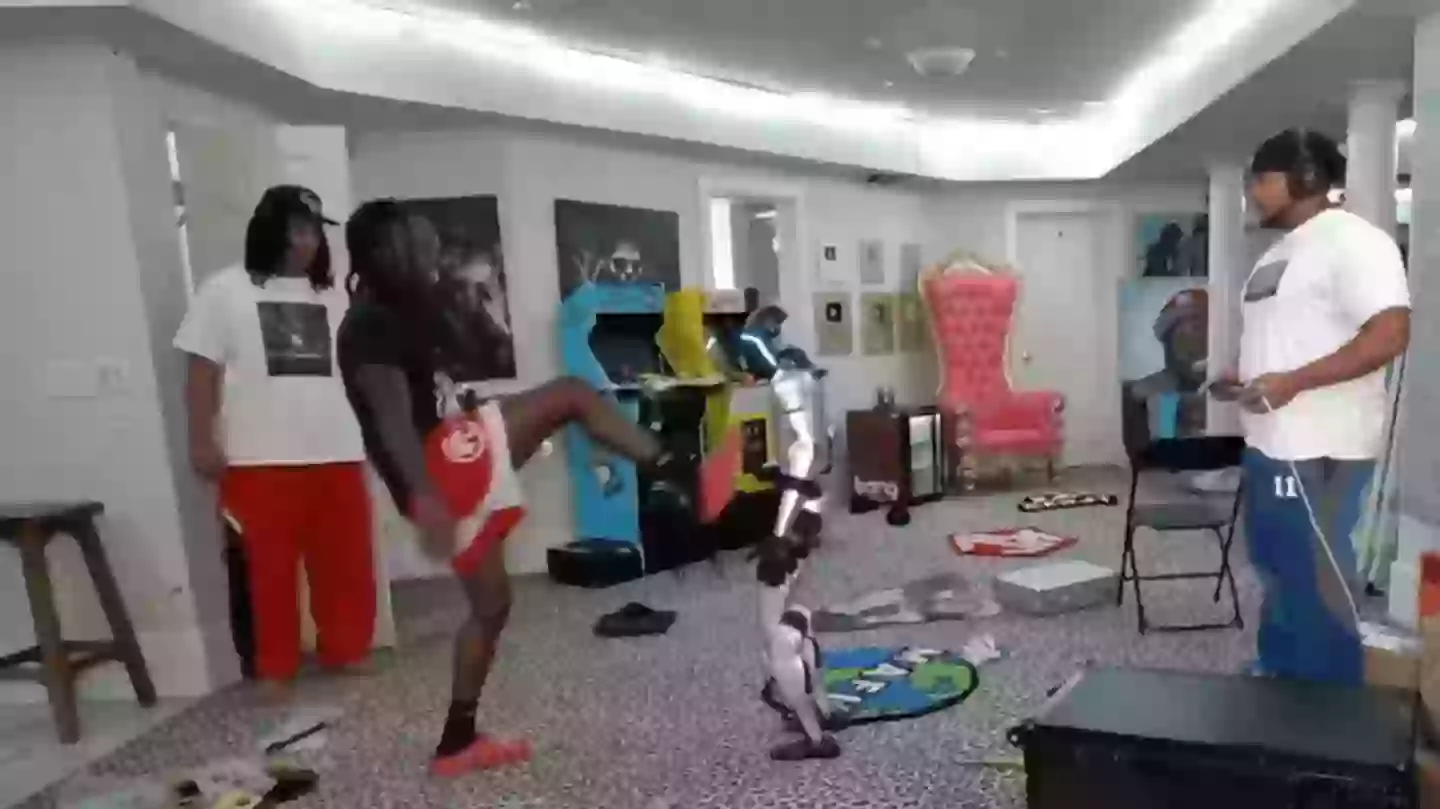 Twitch streamer Kai Cenat receives backlash after 'disturbing' footage ...