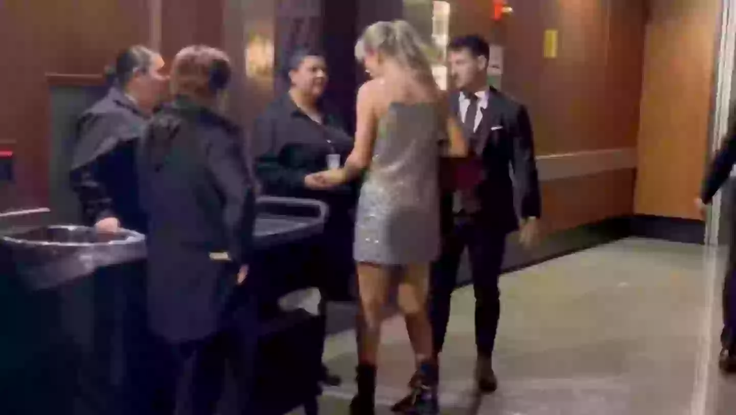 Taylor Swift leaves people divided after video of her tipping staff at Grammys afterparty goes viral - Celebrity - Tyla