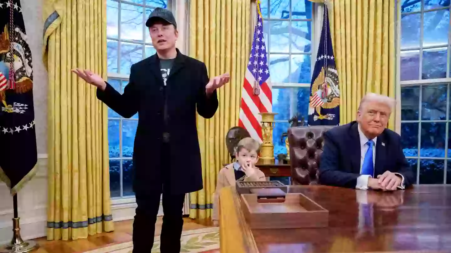 Elon Musk spotted ‘breaking Trump’s rules’ during visit to White House with son X Æ A-12