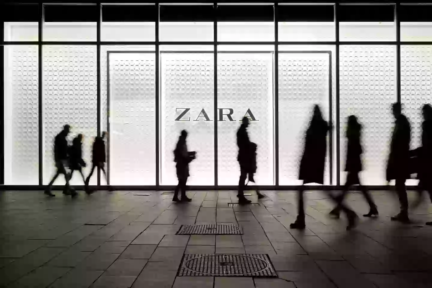 There will not be an added fee if customers return online orders in store. (