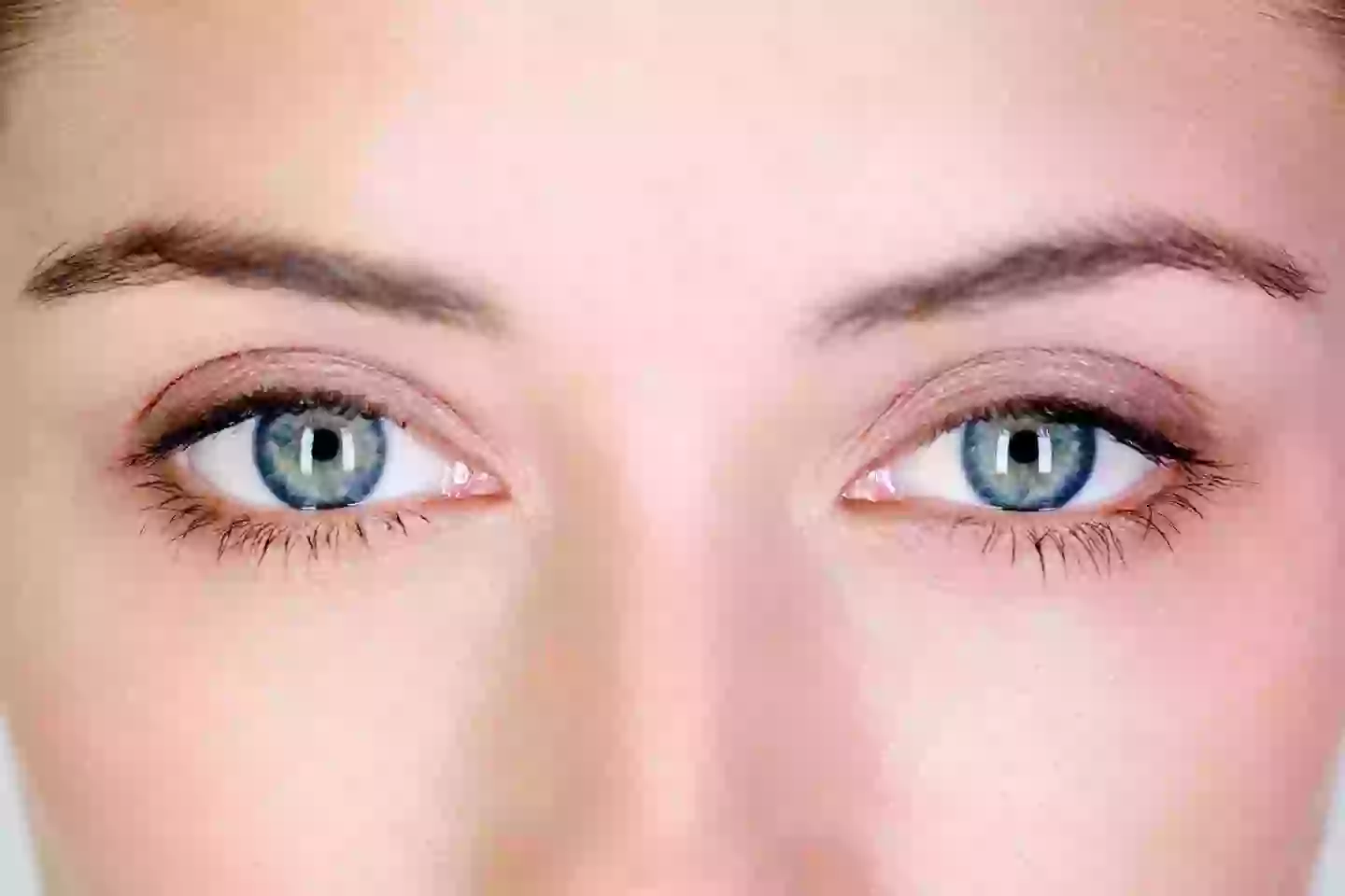 A doctor has explained what it means if you can blur your vision on command (Getty stock photo)