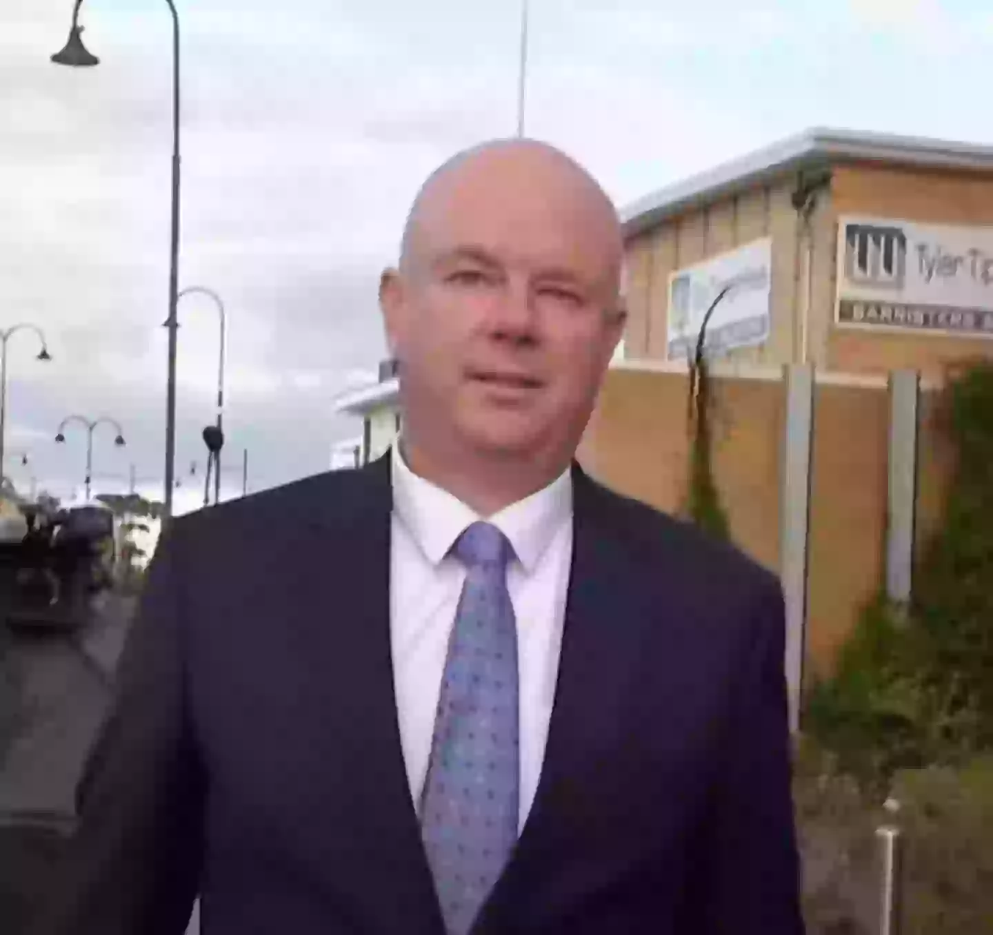 Simon Patterson narrowly avoided murder in declining the lunch invite (7News)