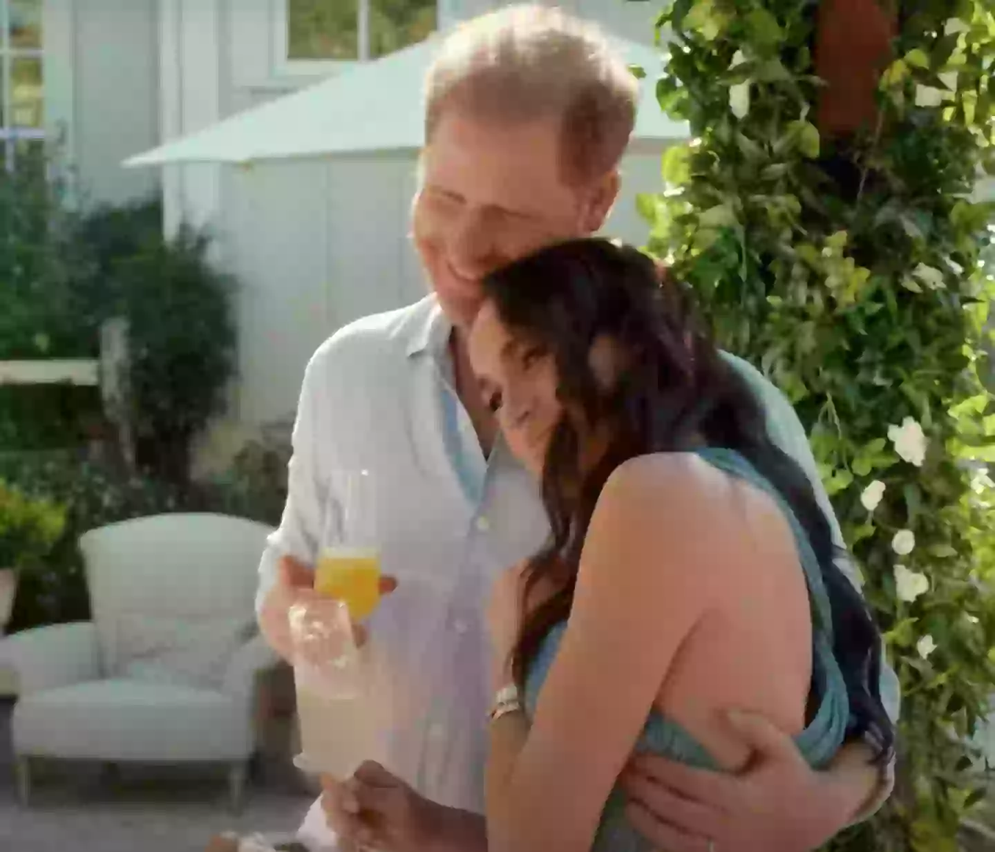 Meghan, Harry e seus dois filhos compartilham o mesmo sobrenome 'Sussex' (Netflix)