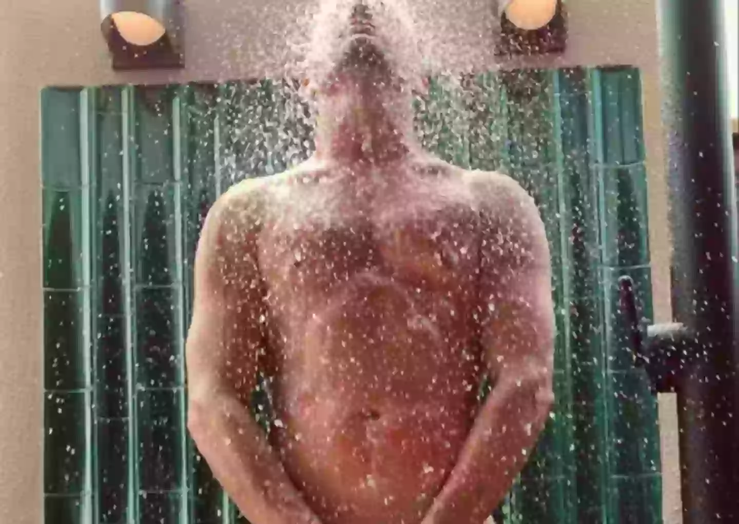 A cropped version of Channing Tatum's naked selfie (Twitter/@channingtatum)